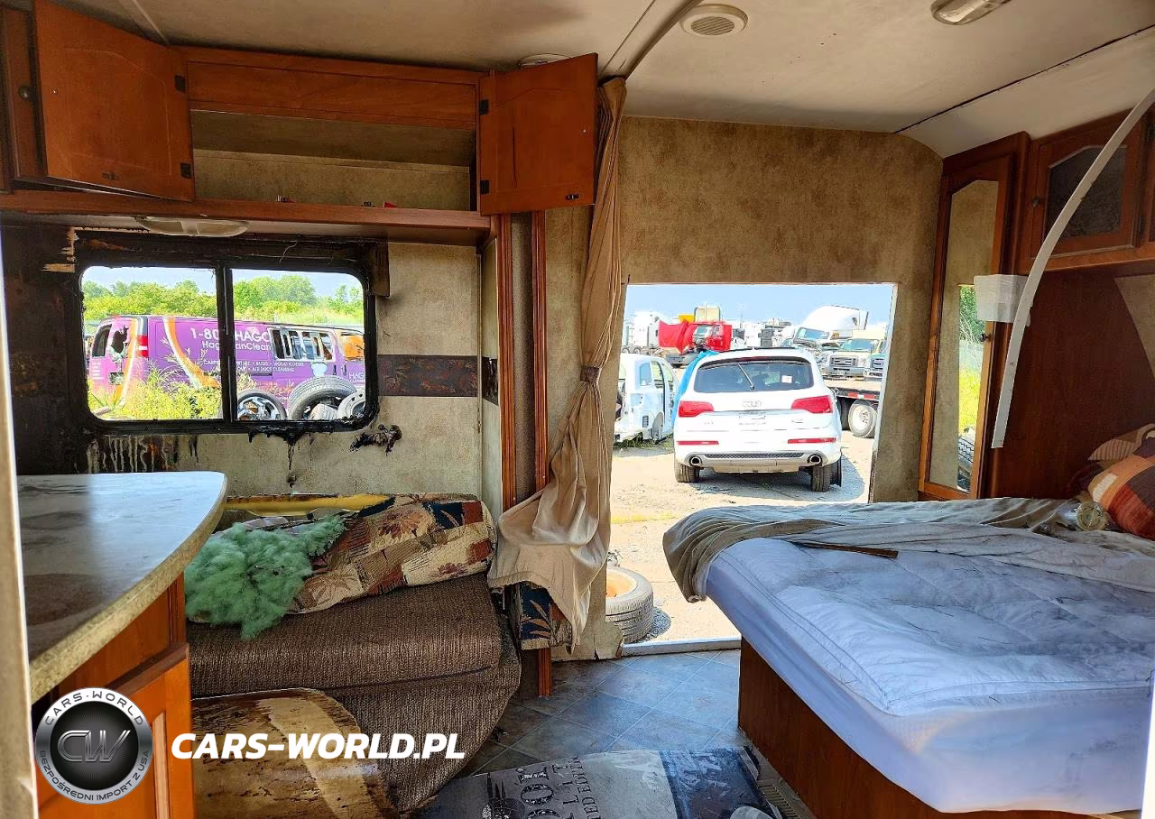 2011 Keystone Passport Camper VIN:4YDT28027BT412826 - 8