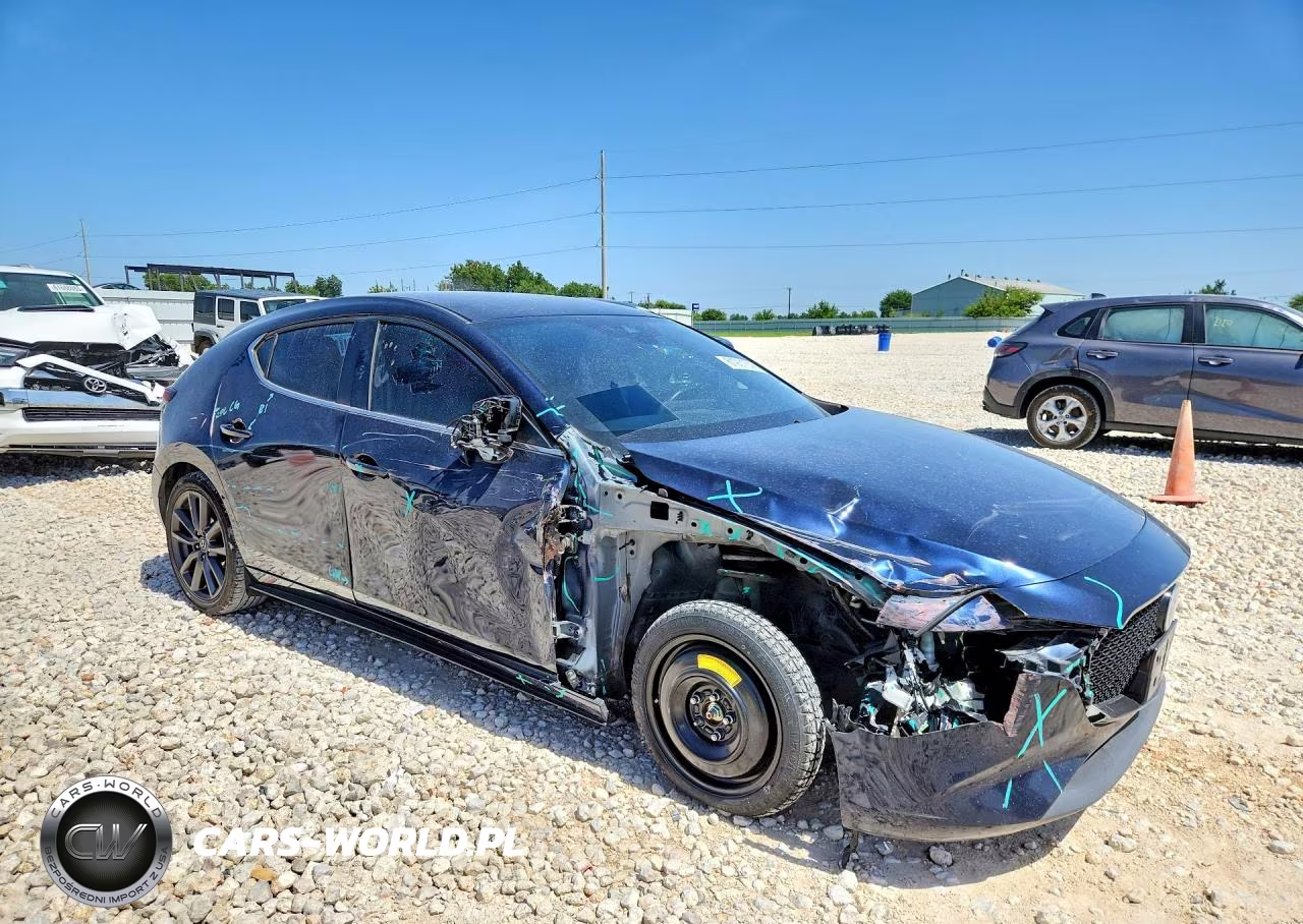 2019 Mazda 3 Preferred VIN:JM1BPAMMXK1146751 - 4