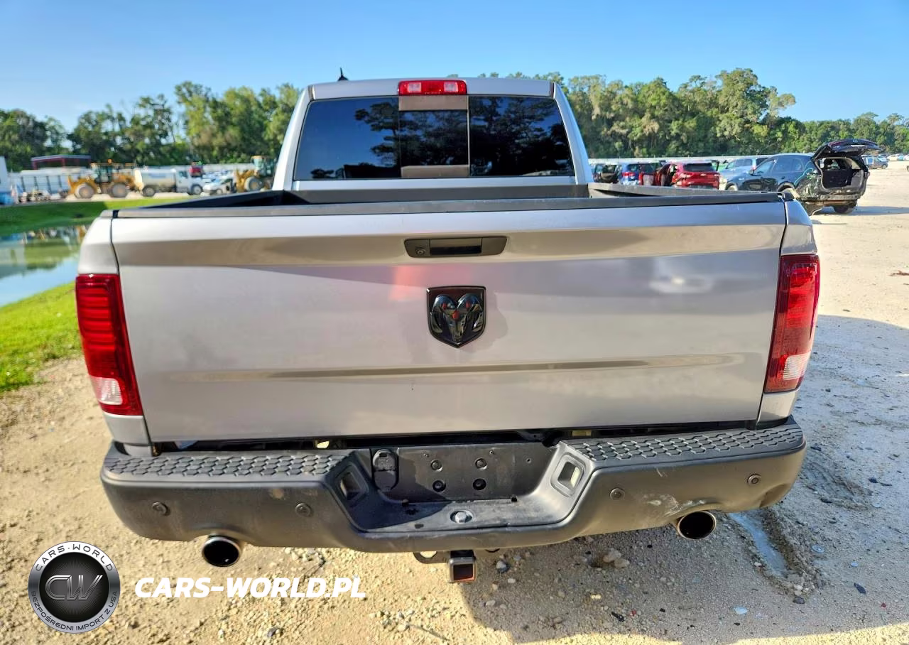 2019 Ram 1500 Classic Slt VIN:1C6RR6GTXKS734093 - 6