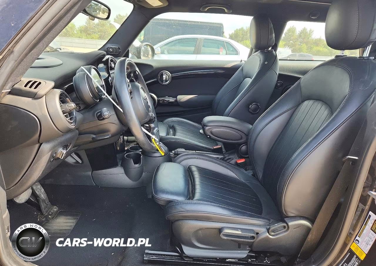 2019 Mini Cooper S VIN:WMWXP7C54K2A52815 - 7