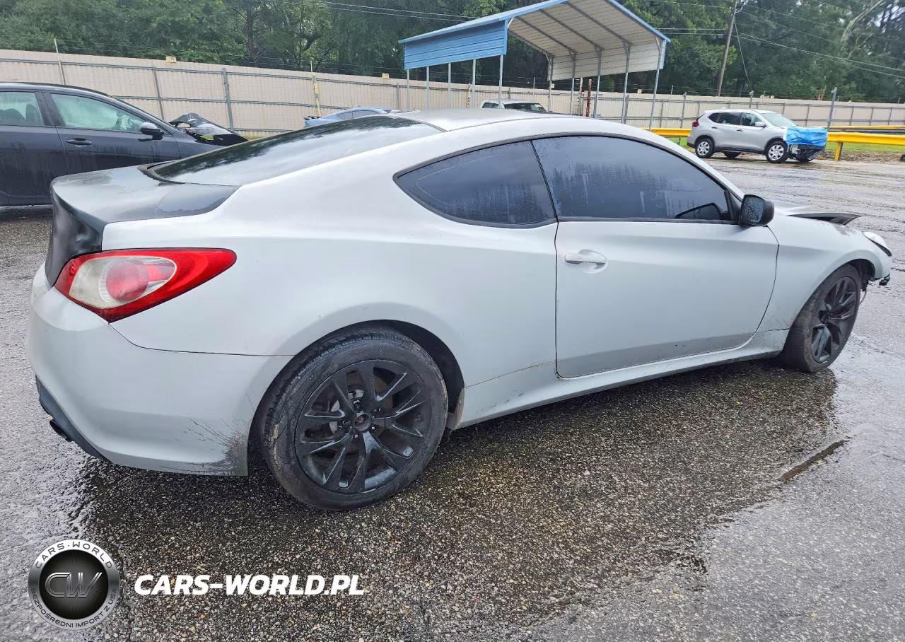 2010 Hyundai Genesis Coupe 2.0T VIN:KMHHT6KDXAU004401 - 3