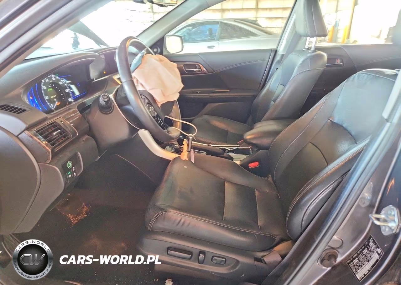 2017 Honda Accord Touring Hybrid VIN:JHMCR6F74HC019993 - 7