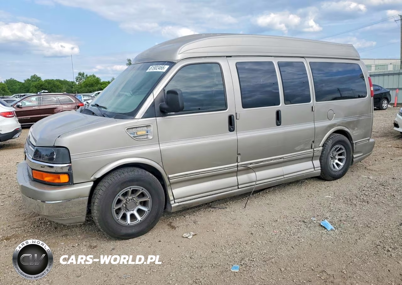 2005 Chevrolet Express G1500 VIN:1GBFG15T251126915 - 1