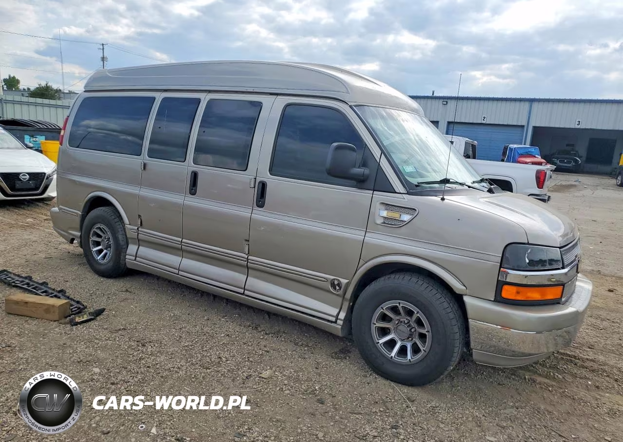2005 Chevrolet Express G1500 VIN:1GBFG15T251126915 - 4
