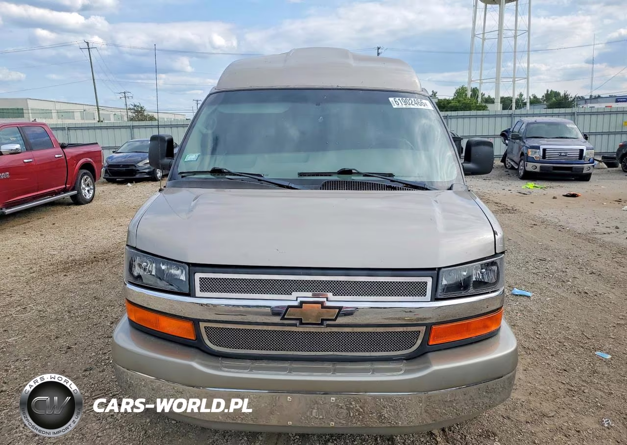 2005 Chevrolet Express G1500 VIN:1GBFG15T251126915 - 5