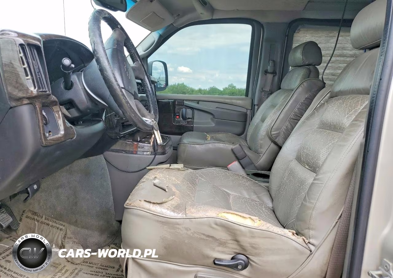 2005 Chevrolet Express G1500 VIN:1GBFG15T251126915 - 7