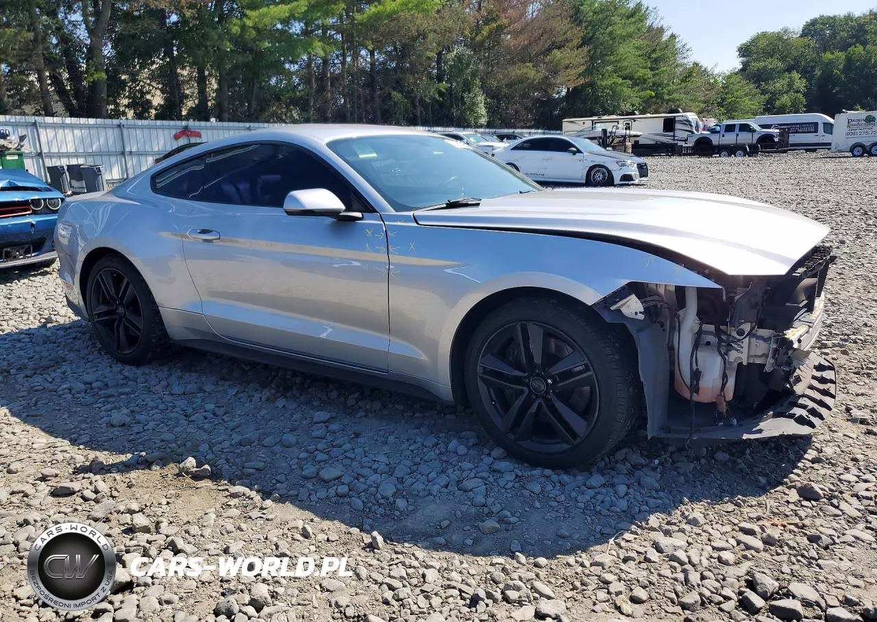 2016 Ford Mustang VIN:1FA6P8TH6G5301154 - 4