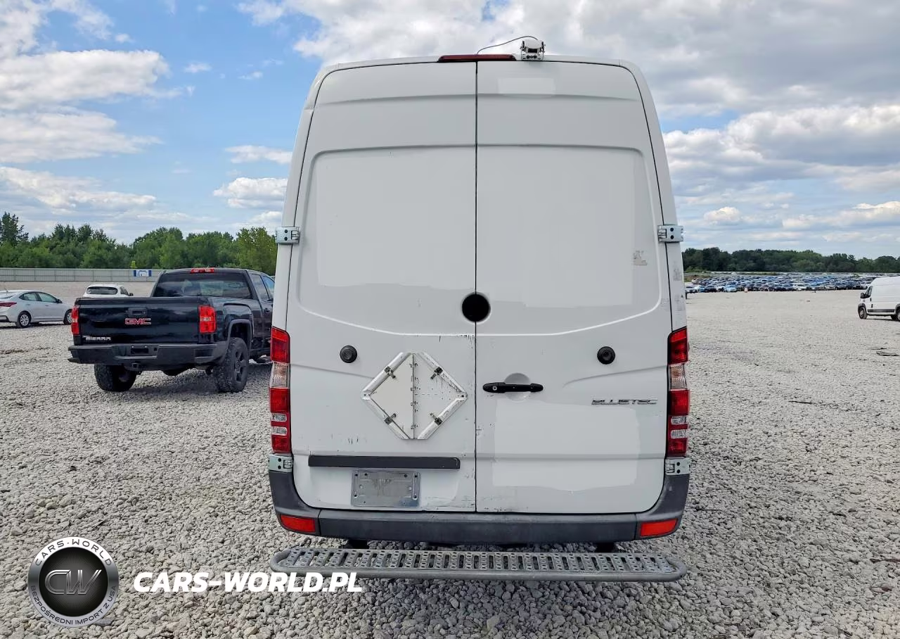 2014 Mercedes-Benz Sprinter 2500 VIN:WD3PE8DE7E5822951 - 6