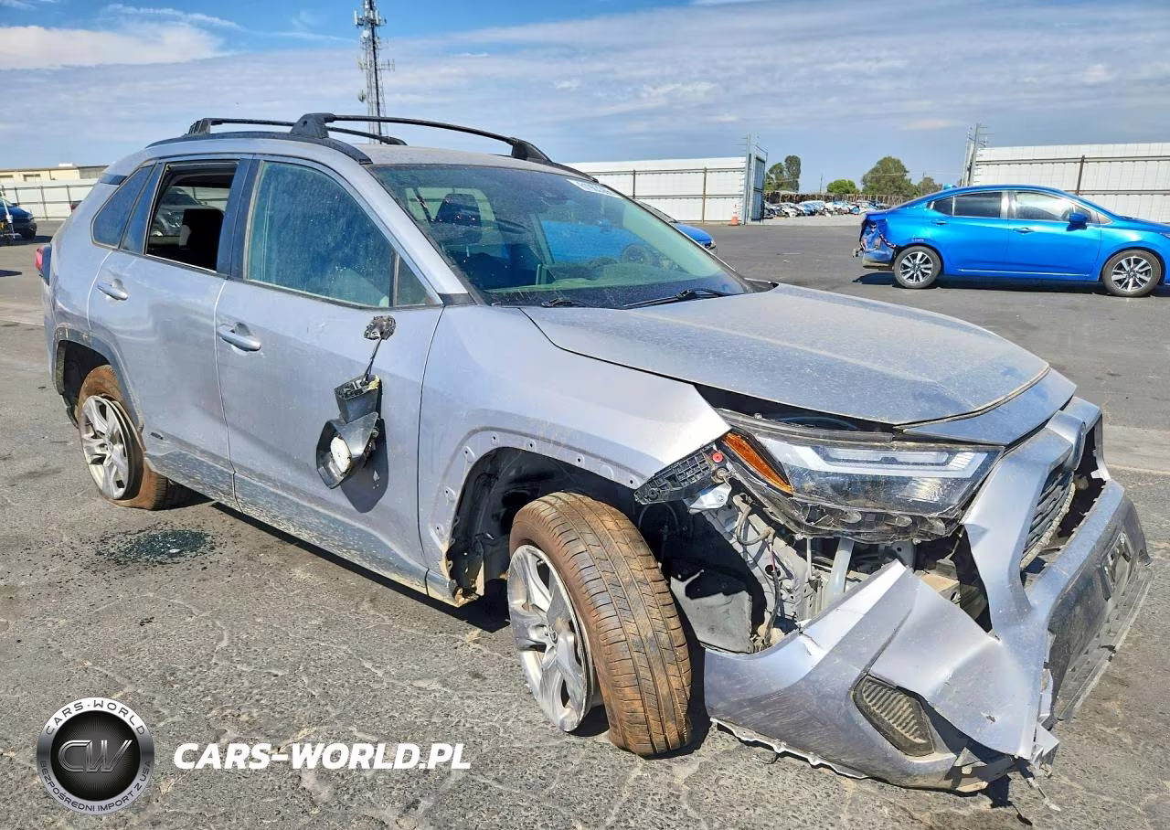 2023 Toyota Rav4 Hybrid Xle VIN:JTMRWRFV1PD572839 - 4
