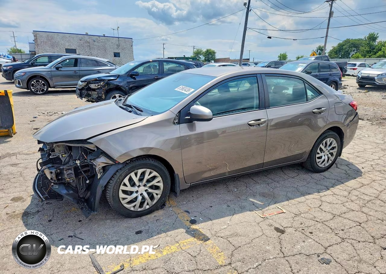 2018 Toyota Corolla Le – zdjęcie 1 z 12