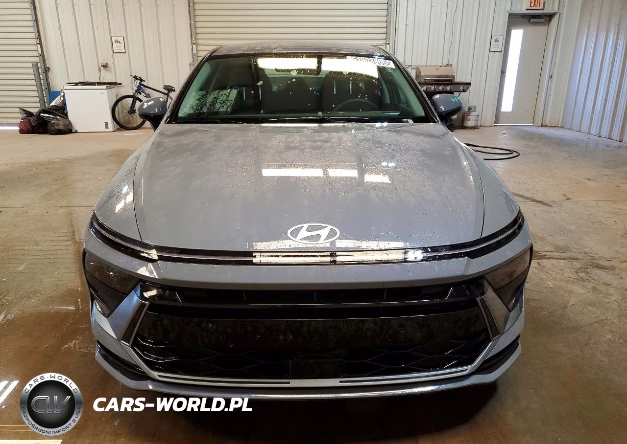 2026 Hyundai Sonata Hybrid Blue VIN:KMHL24JJ0TA161495 - 5