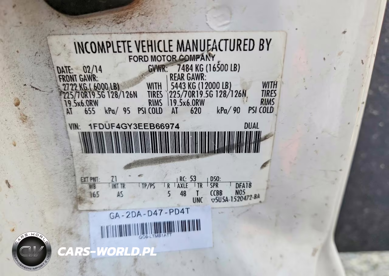 2014 Ford F450 Super Duty Bucket Truck VIN:1FDUF4GY3EEB66974 - 13