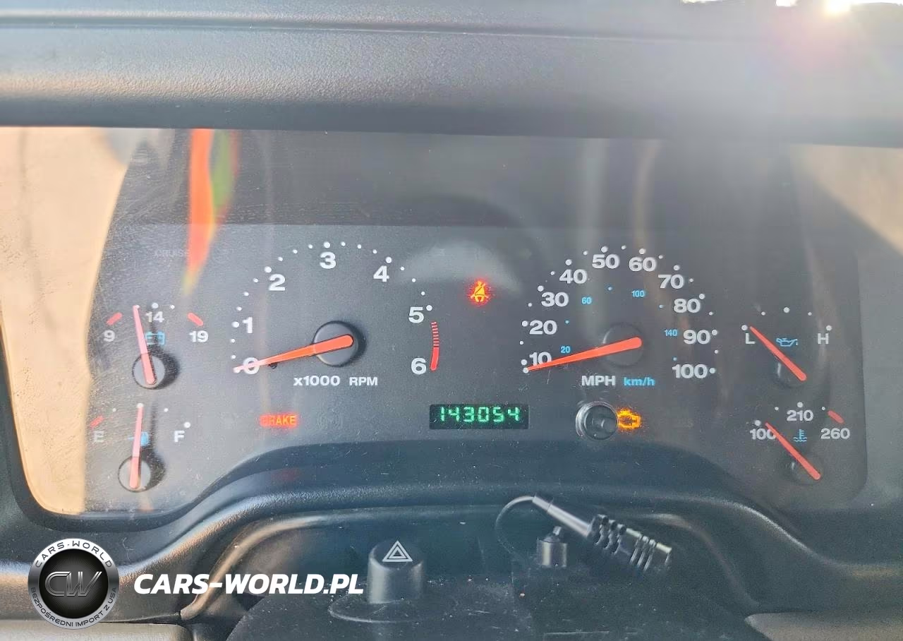2004 Jeep Wrangler X VIN:1J4FA39S44P715979 - 9