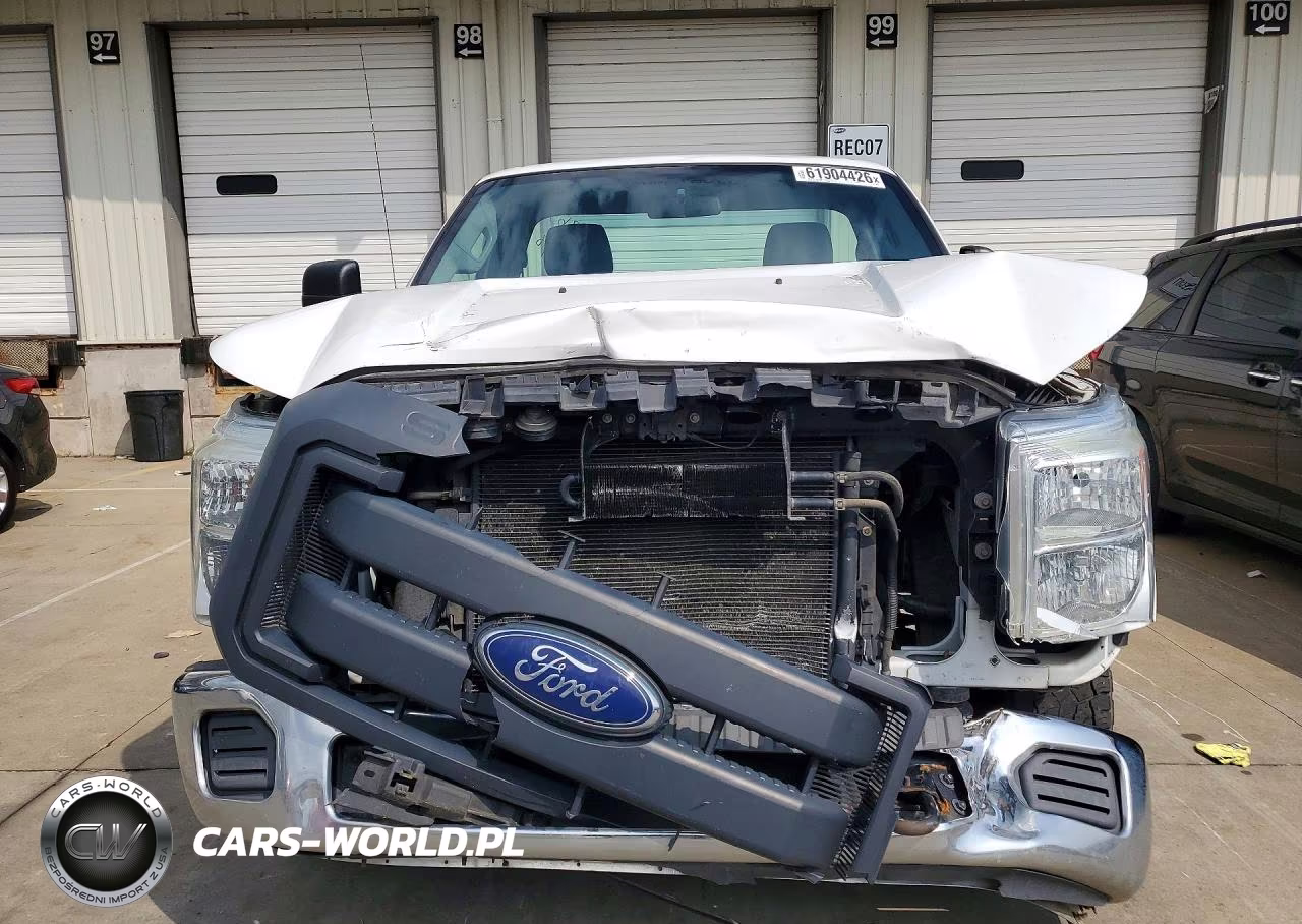 2014 Ford F250 Super Duty VIN:1FTBF2A6XEEB69863 - 5