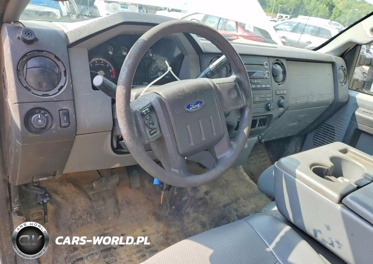 2014 Ford F250 Super Duty VIN:1FTBF2A6XEEB69863 - 8