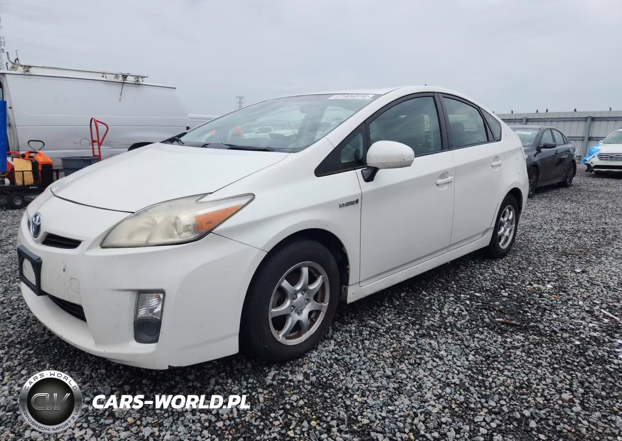 2011 Toyota Prius Two
