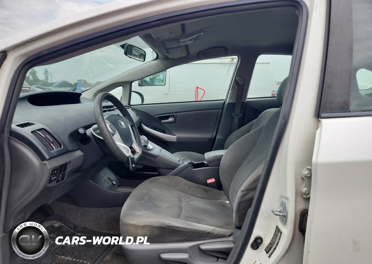 2011 Toyota Prius Two VIN:JTDKN3DU6B1409514 - 7