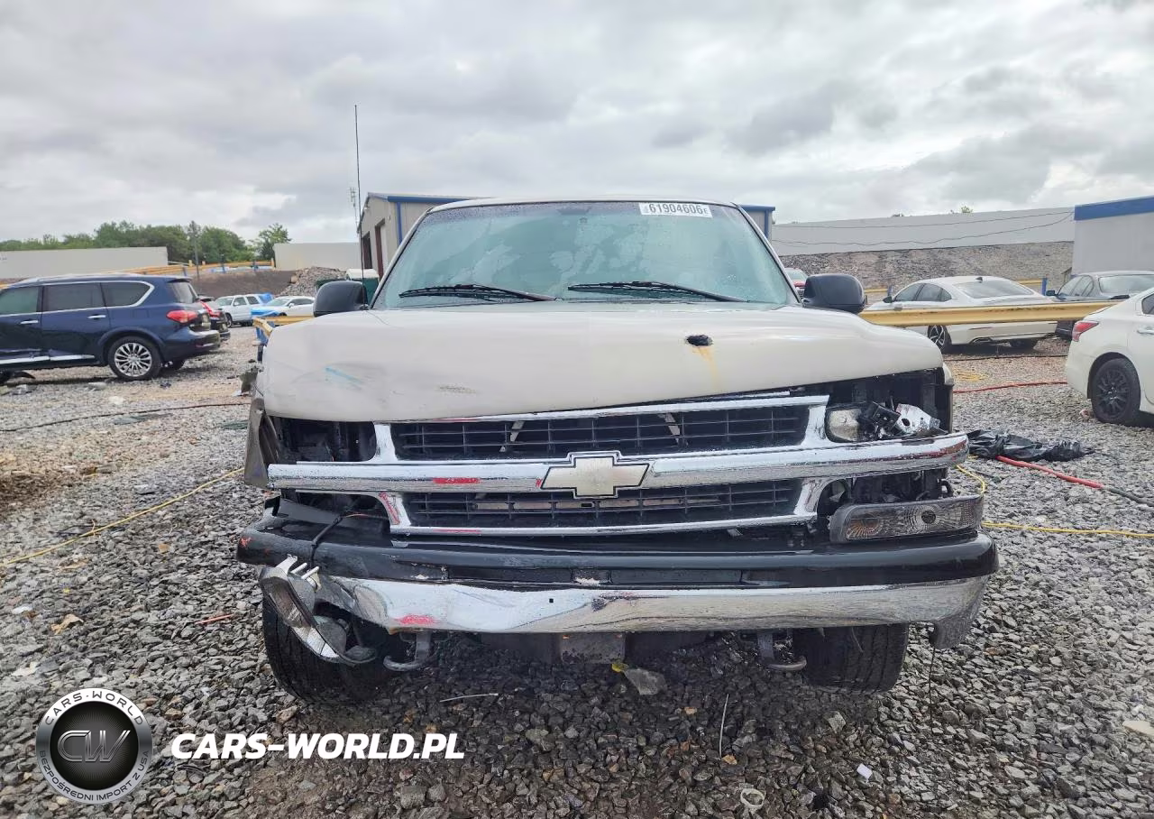 2001 Chevrolet Tahoe K1500 VIN:1GNEK13T21R106479 - 5