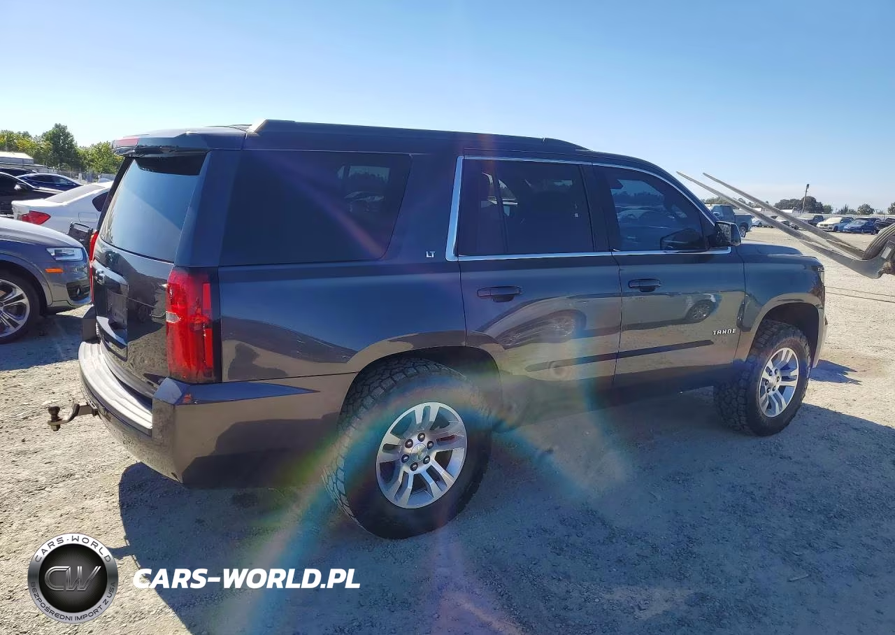 2015 Chevrolet Tahoe C1500 Lt VIN:1GNSCBKC0FR727024 - 3