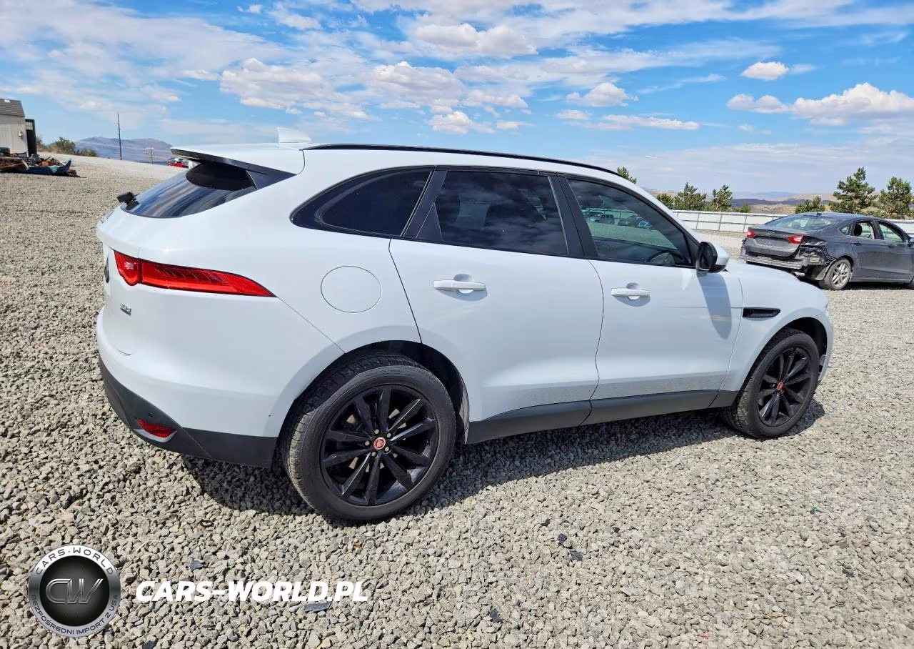 2018 Jaguar F-Pace Prestige VIN:SADCK2FN4JA238830 - 3