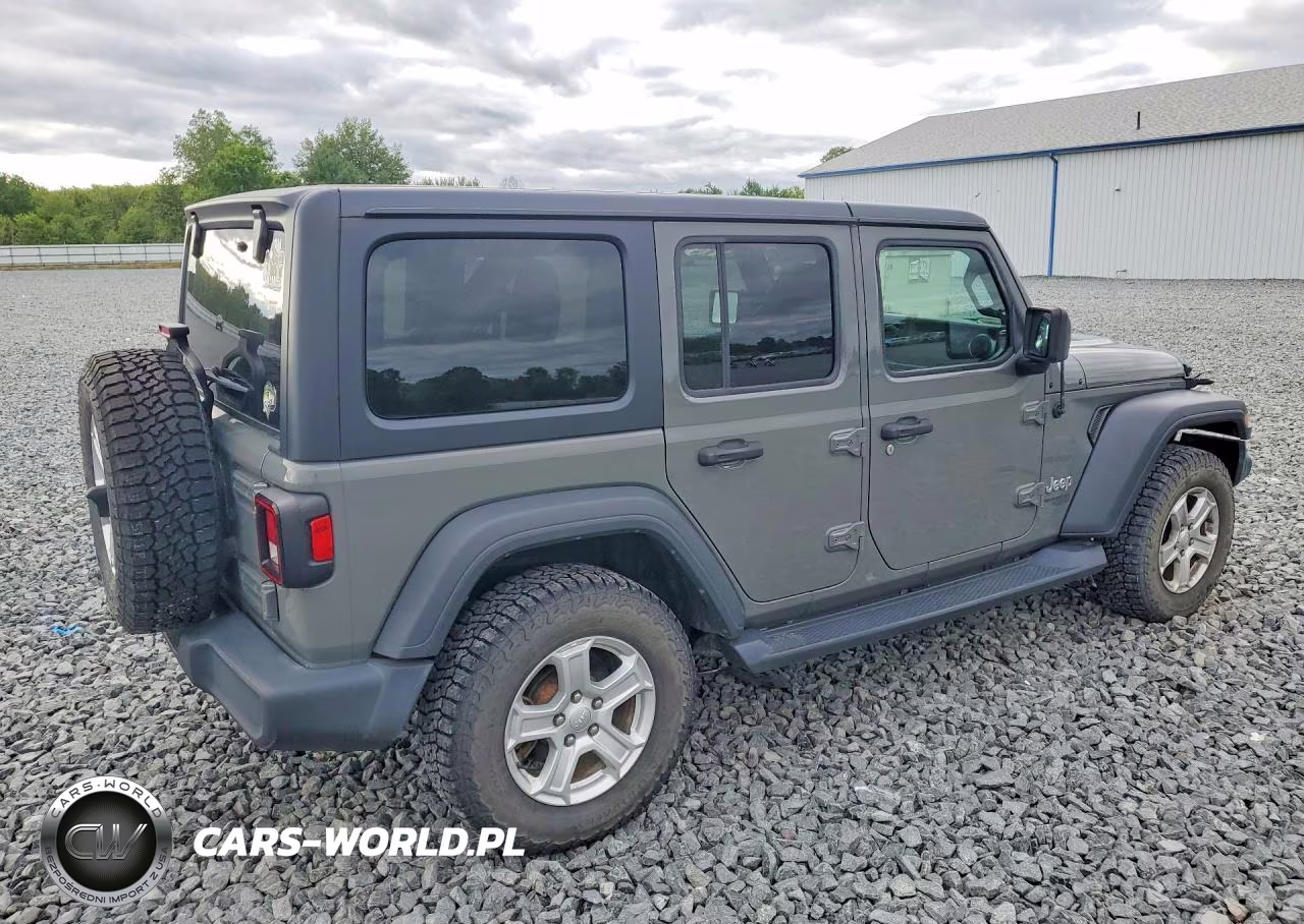 2019 Jeep Wrangler Unlimited Sport VIN:1C4HJXDN3KW592573 - 3