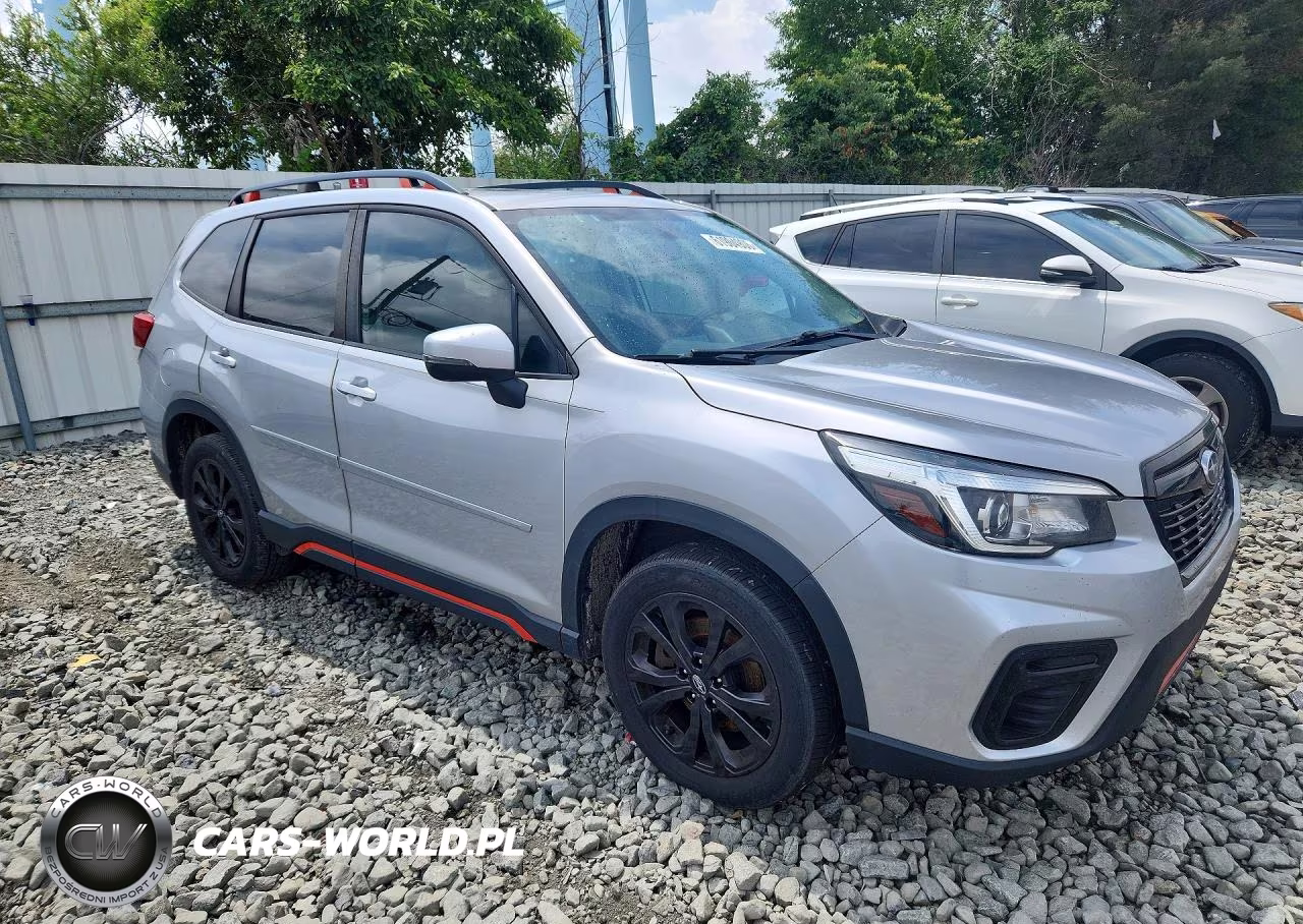 2019 Subaru Forester Sport VIN:JF2SKAJC7KH438229 - 4