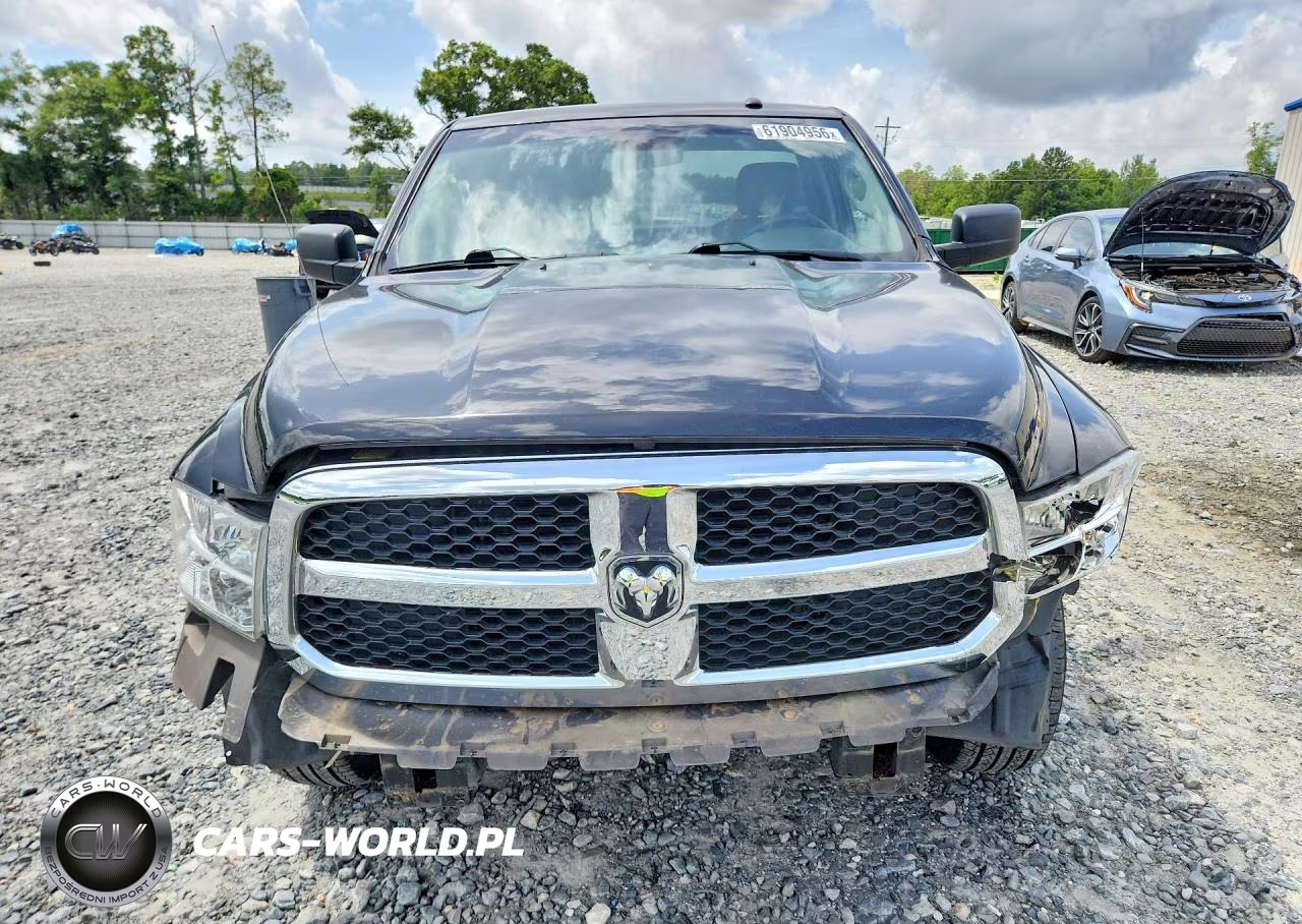 2021 Ram 1500 Classic Tradesman VIN:3C6JR6AT1MG521064 - 5