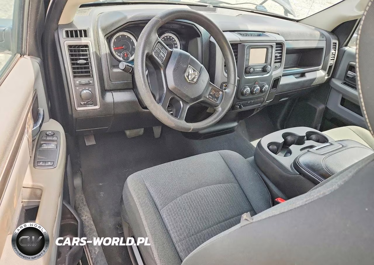 2021 Ram 1500 Classic Tradesman VIN:3C6JR6AT1MG521064 - 8
