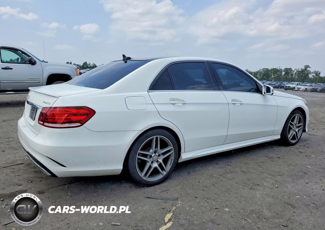 2016 Mercedes-Benz E 400 4Matic VIN:WDDHF6HB1GB205339 - 3