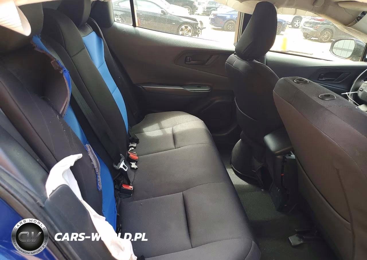 2024 Toyota Prius Le VIN:JTDACAAU3R3025697 - 10