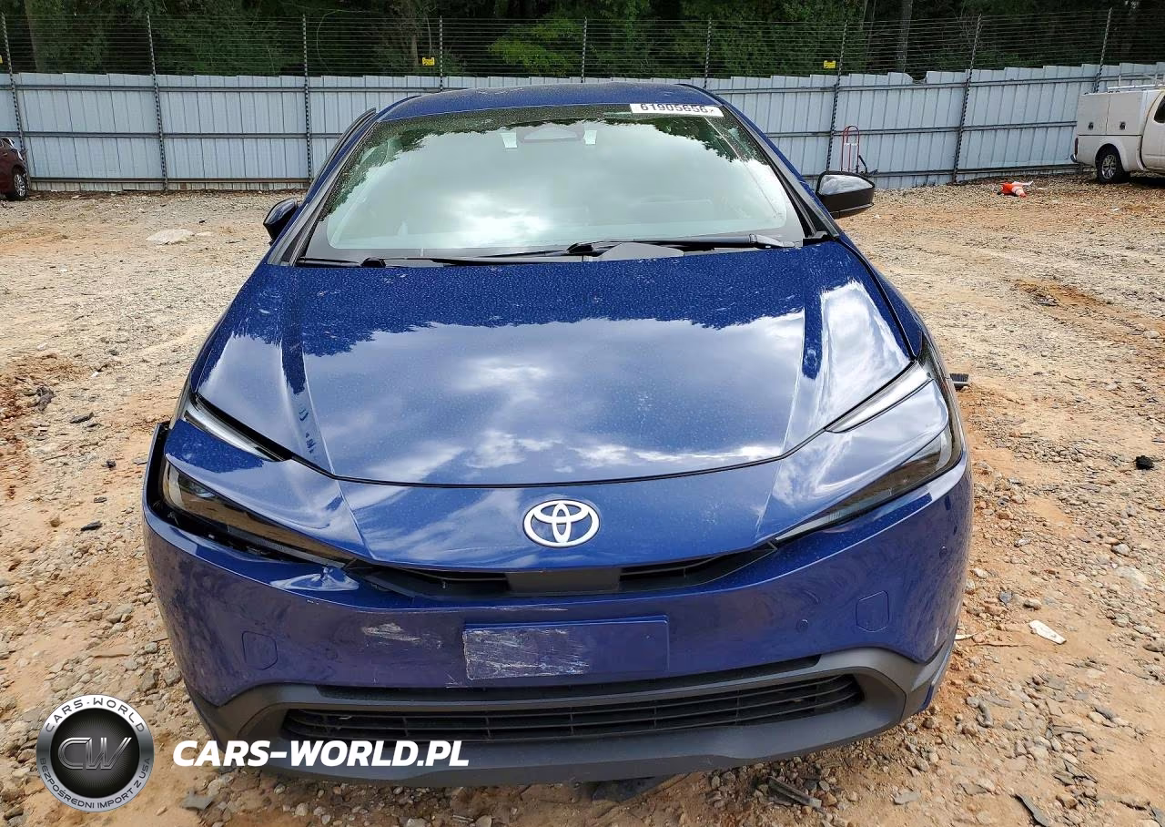 2024 Toyota Prius Le VIN:JTDACAAU3R3025697 - 5