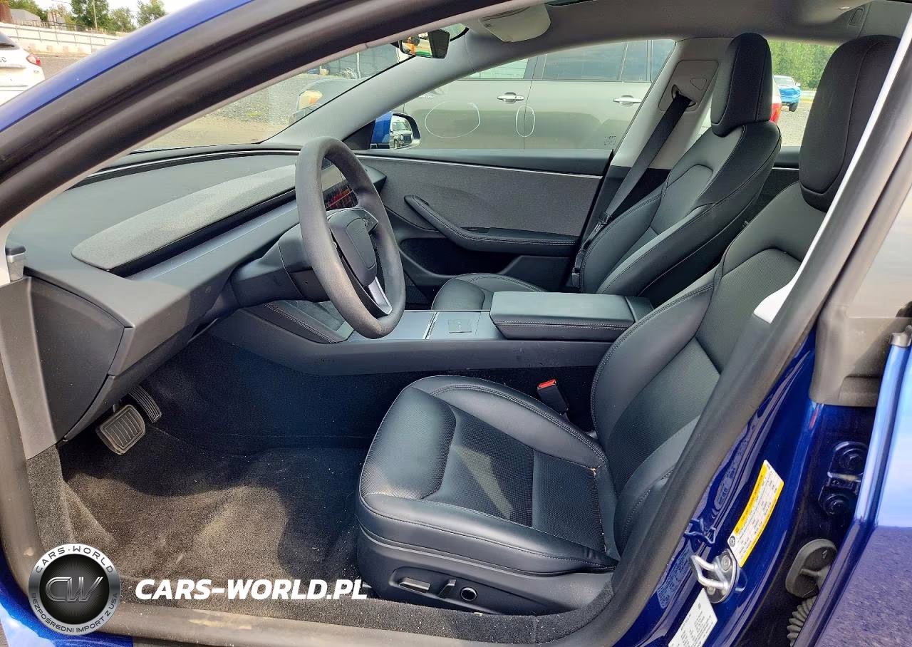 2025 Tesla Model 3 VIN:5YJ3E1EA1SF054398 - 7
