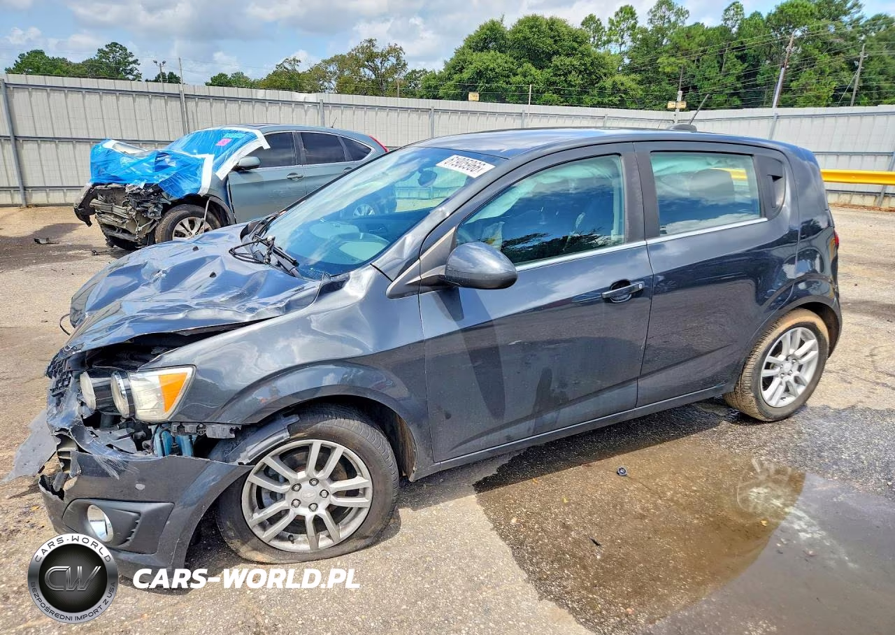 2015 Chevrolet Sonic Lt