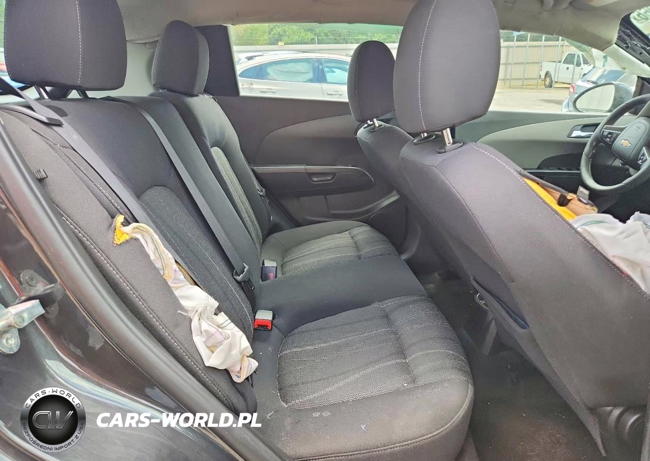 2015 Chevrolet Sonic Lt VIN:1G1JC6SHXF4116253 - 11