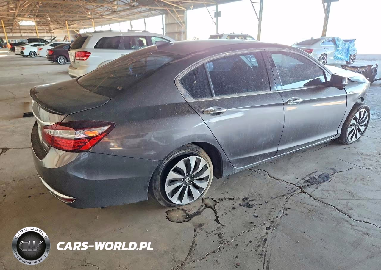 2017 Honda Accord Hybrid Exl VIN:JHMCR6F50HC030388 - 3