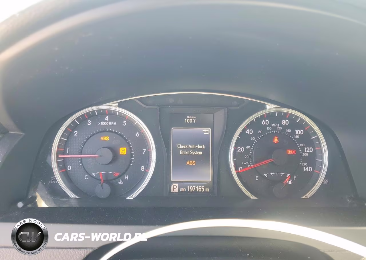 2017 Toyota Camry Xse VIN:4T1BF1FK7HU439492 - 9