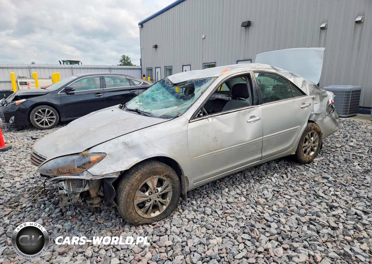 2006 Toyota Camry Le – zdjęcie 1 z 12