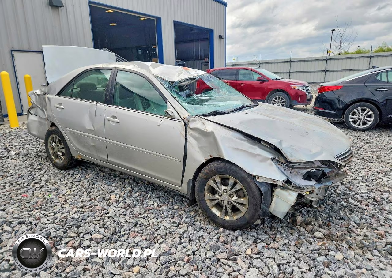 2006 Toyota Camry Le VIN:4T1BE32K26U158492 - 4
