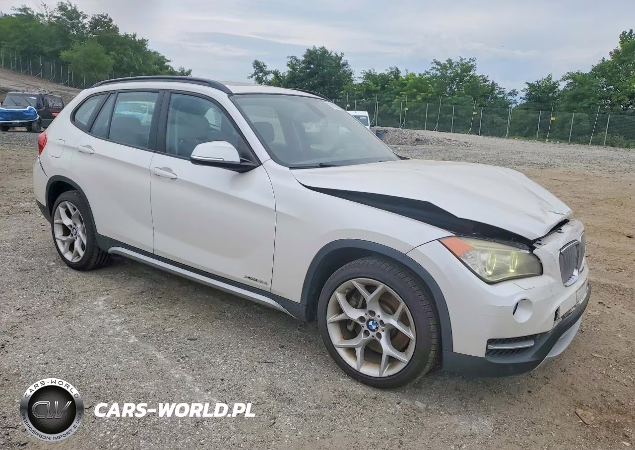 2013 BMW X1 xDrive35I VIN:WBAVM5C57DVV90976 - 4