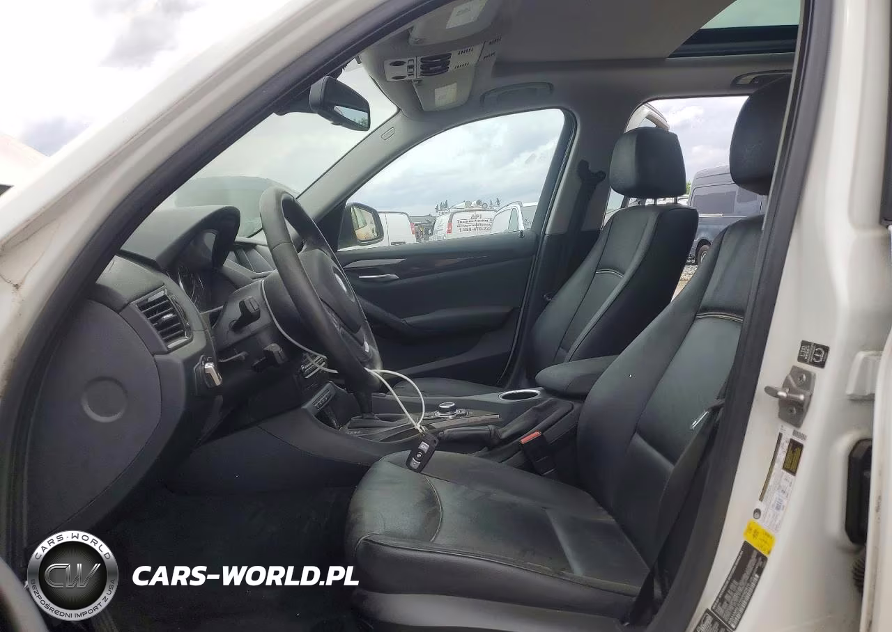 2013 BMW X1 xDrive35I VIN:WBAVM5C57DVV90976 - 7