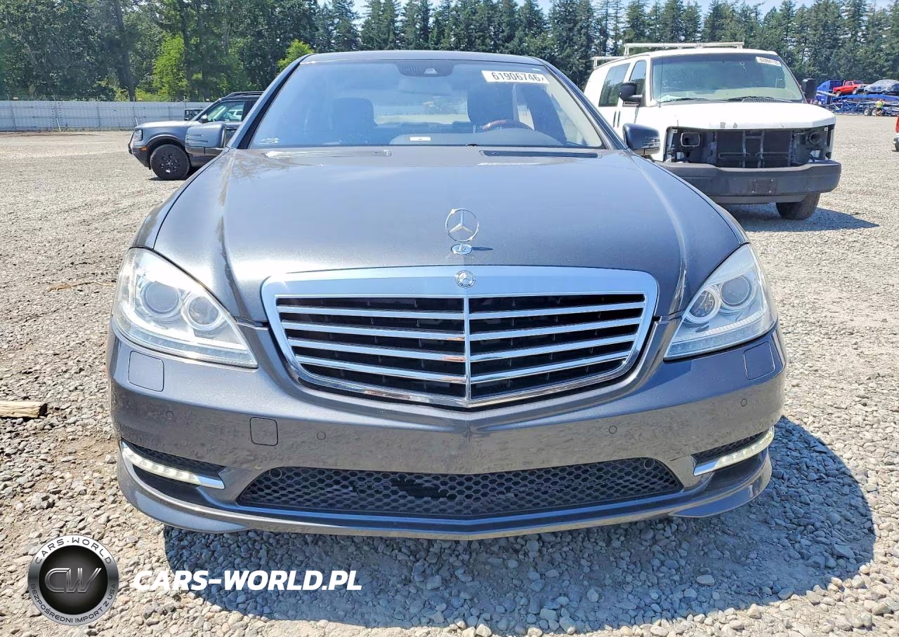 2010 Mercedes-Benz S 550 VIN:WDDNG7BB7AA316358 - 5