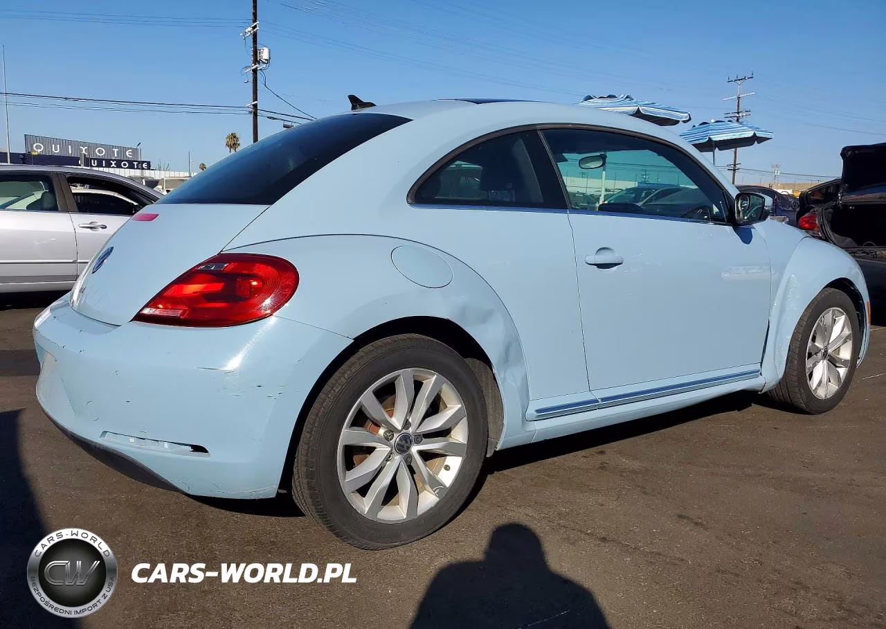 2013 Volkswagen Beetle VIN:3VWJL7AT2DM612844 - 3