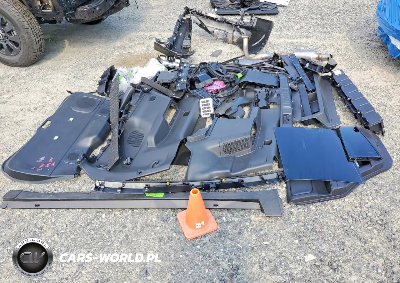 2026 Toyota Land Cruiser Base VIN:JTEABFAJ5TK062975 - 13