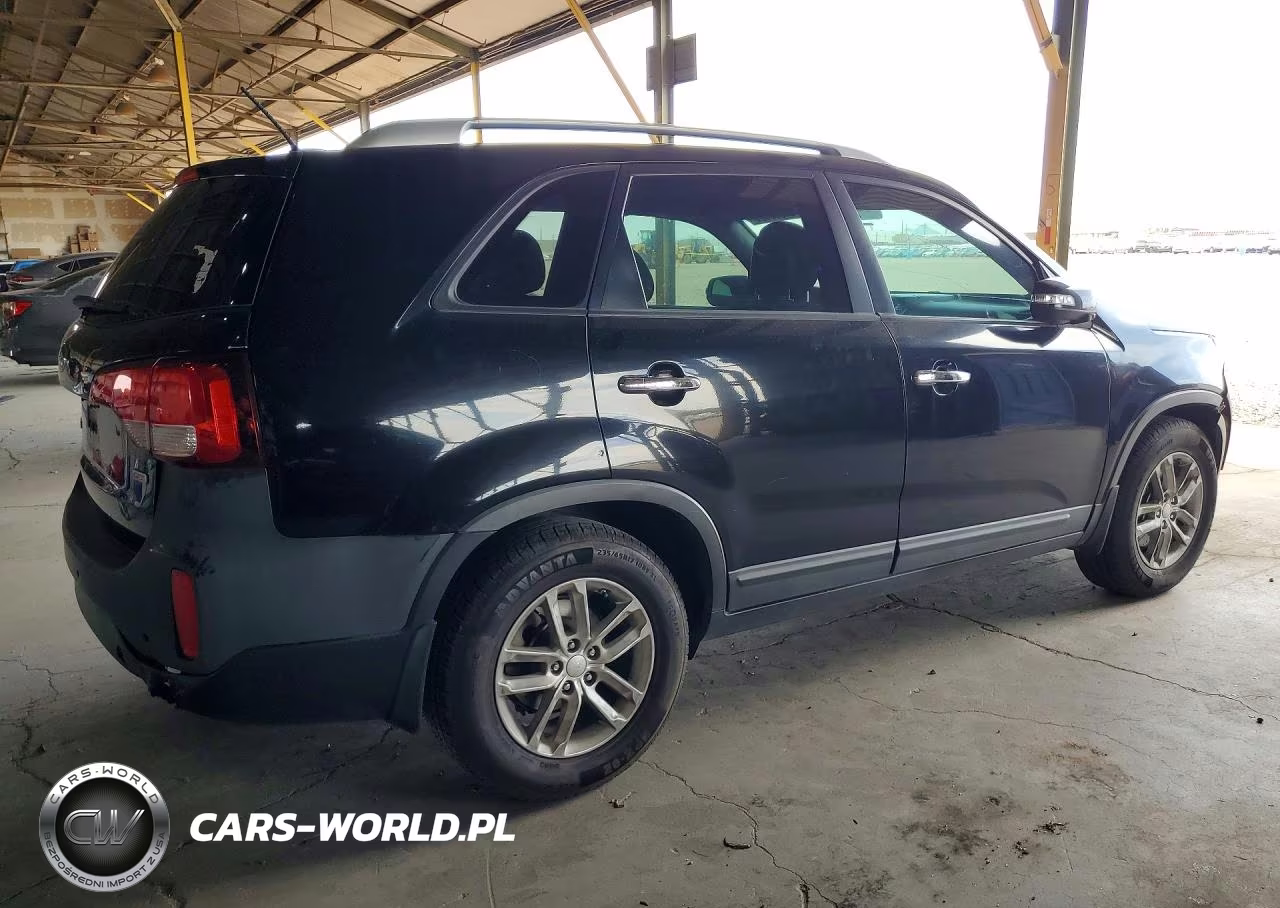 2015 Kia Sorento Lx VIN:5XYKT4A65FG647118 - 3