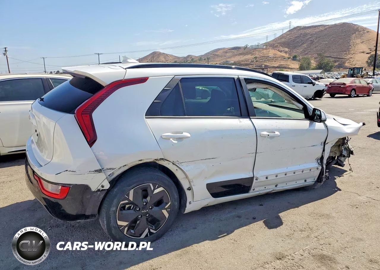 2024 Kia Niro Wind VIN:KNDCR3L16R5110463 - 3