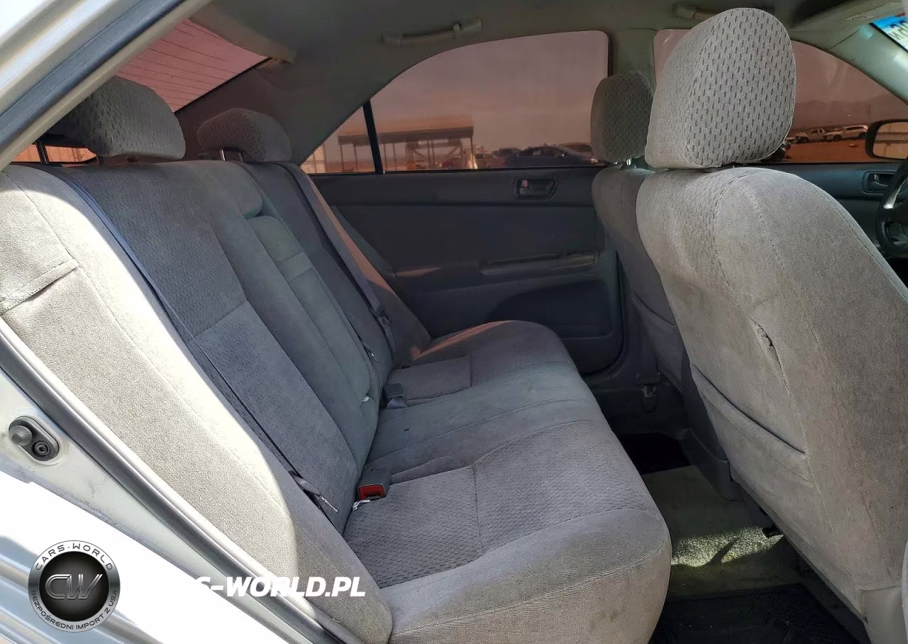 2003 Toyota Camry Le V6 VIN:4T1BF32K13U050972 - 10