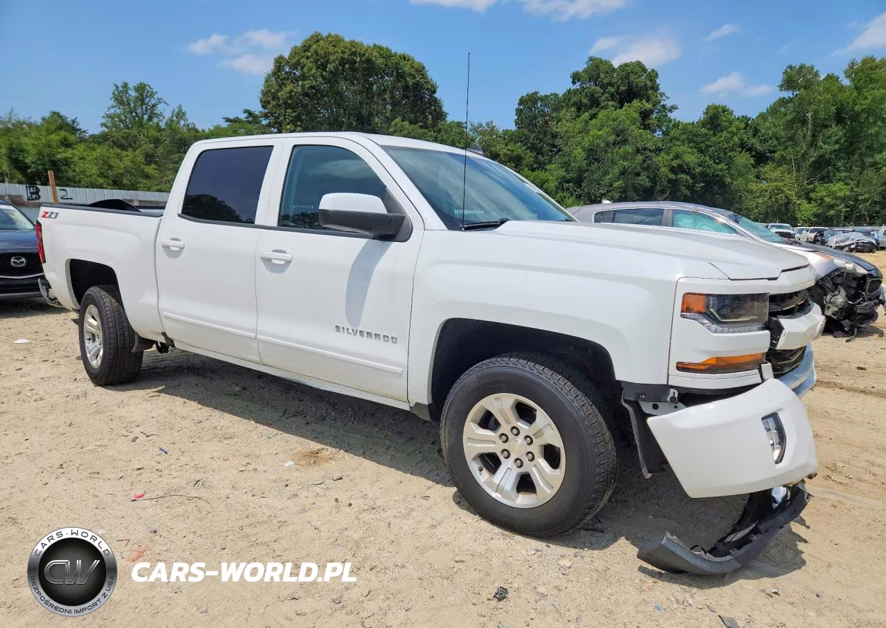 2018 Chevrolet Silverado K1500 Lt VIN:3GCUKREC9JG483133 - 4