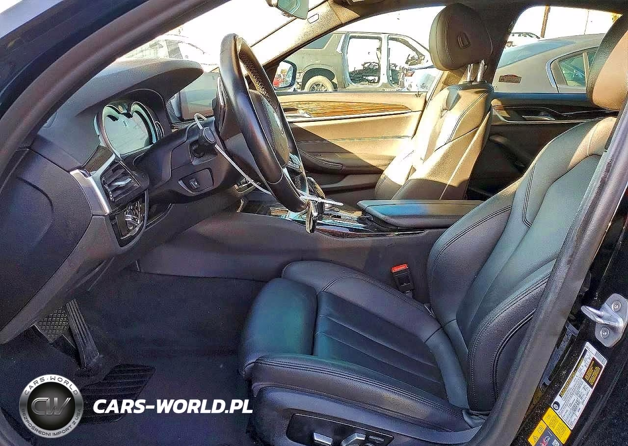2019 BMW 530E VIN:WBAJA9C53KB393607 - 7
