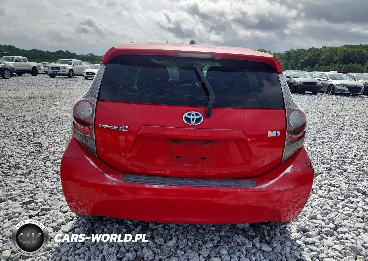2013 Toyota Prius C Two VIN:JTDKDTB34D1048512 - 6