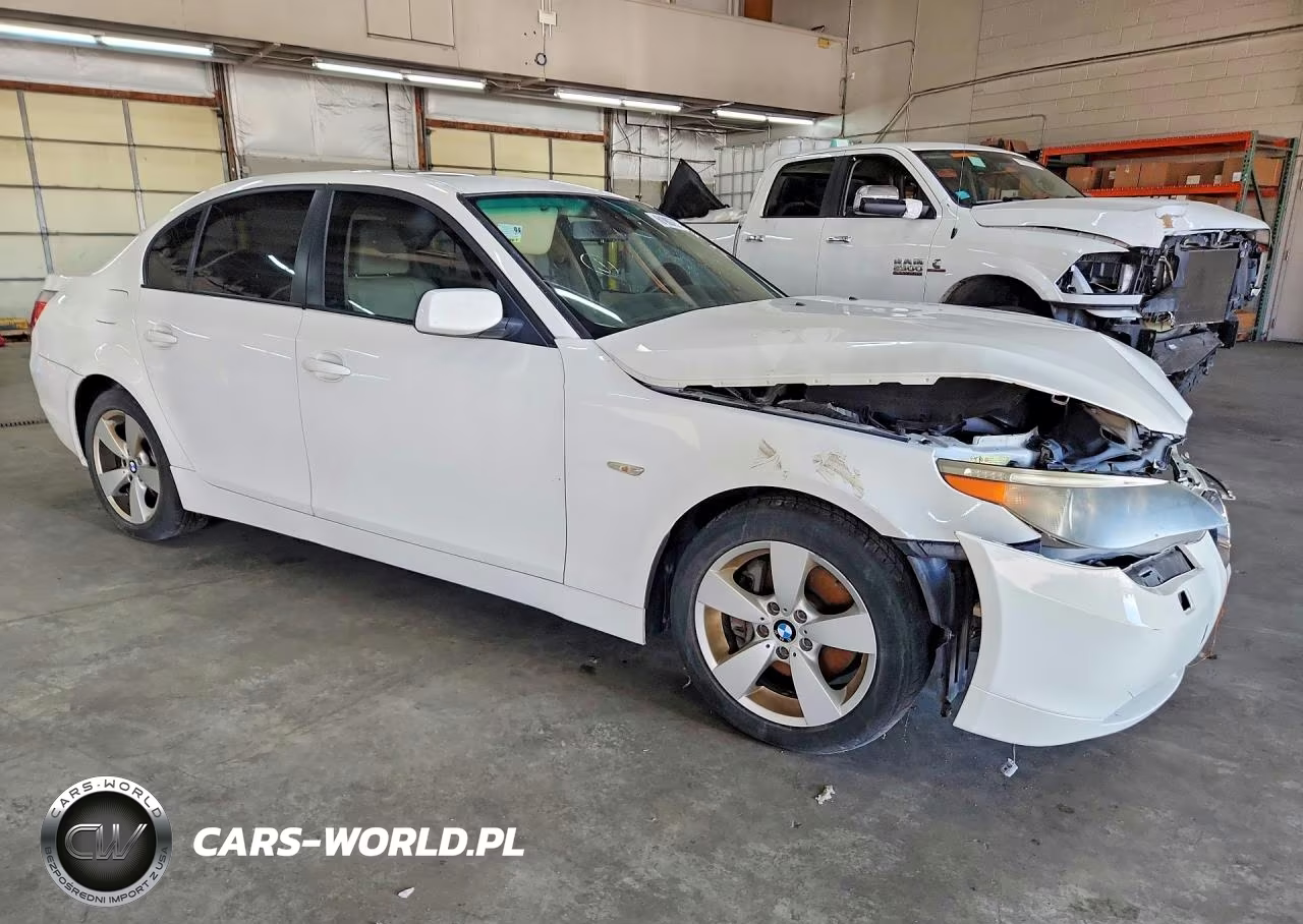 2006 BMW 530 Xi VIN:WBANF73576CG67529 - 4